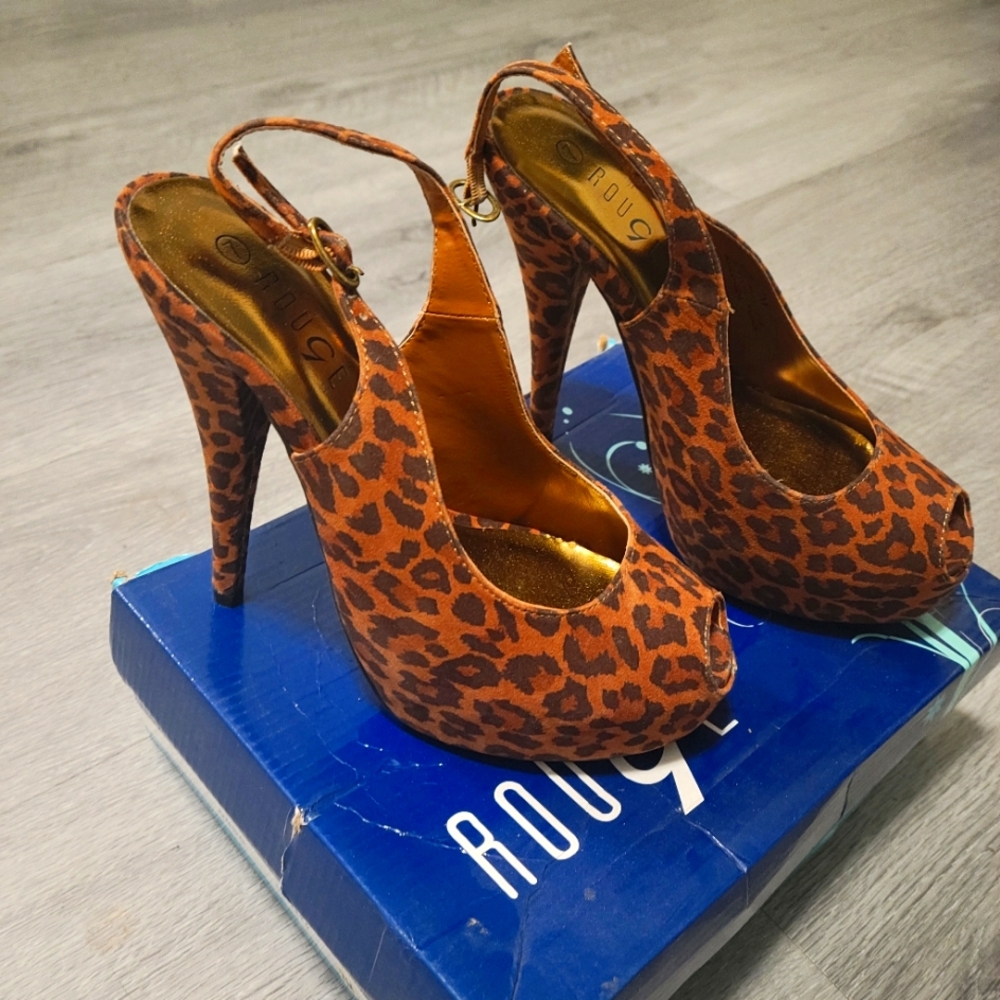 Size 7 heels
